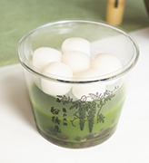 宇治抹茶の白玉しるこ