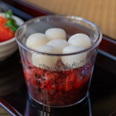 苺の白玉しるこ